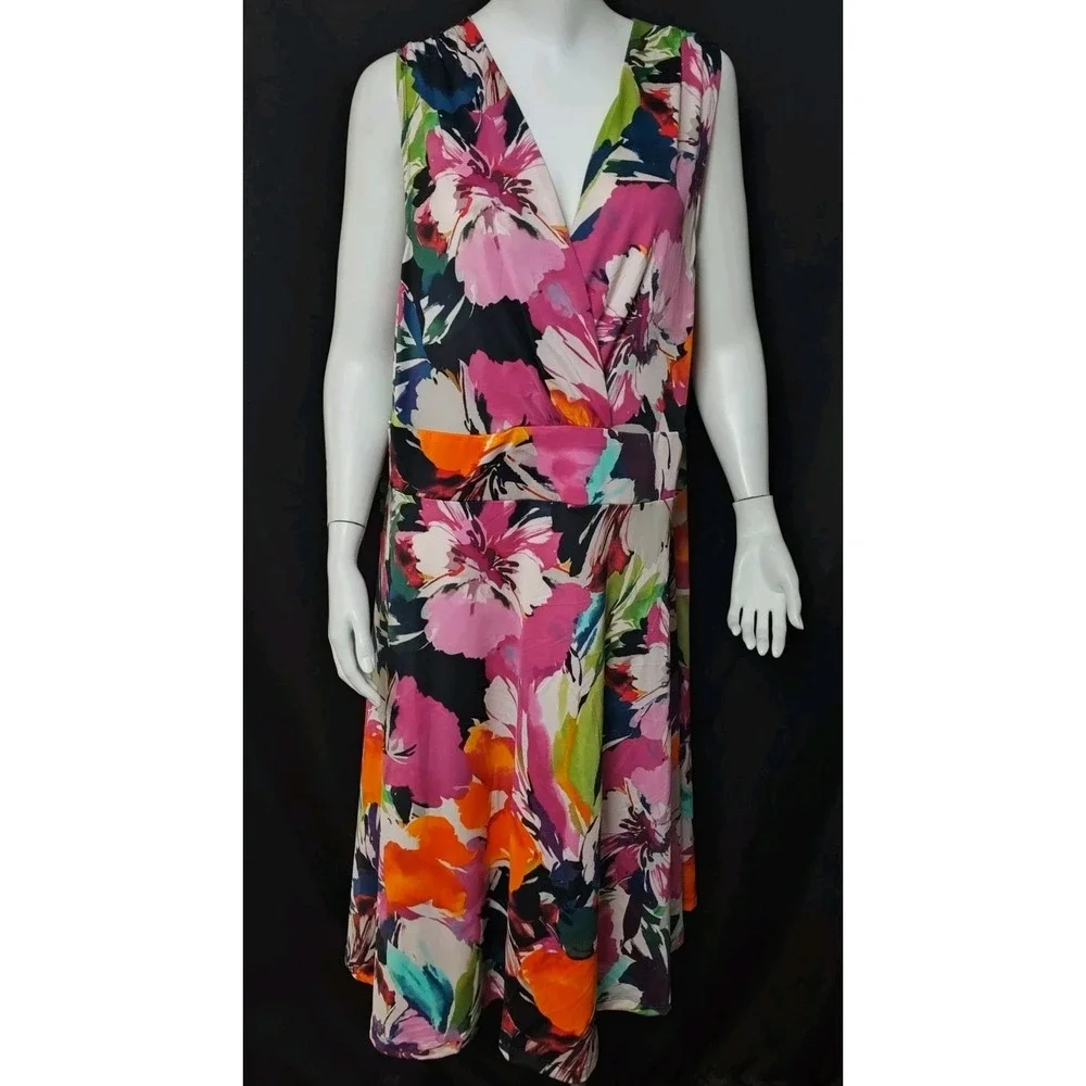3X dress floral vintage midi tropical vacation spring v neck feminine romantic